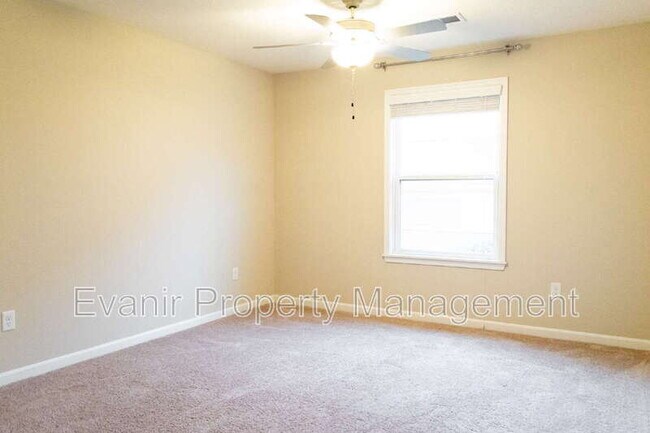 Building Photo - 14 Waterhaven Wy