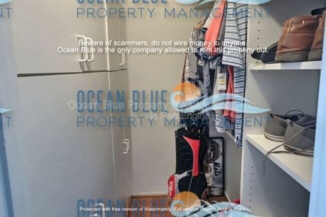 Building Photo - 1285 85th Terrace N