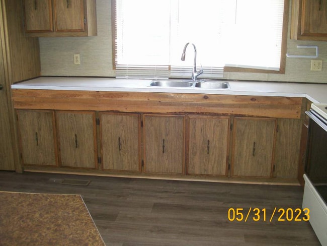 Building Photo - 13 Travertine Ln