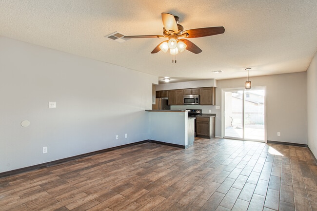 Living Room - 3814 S Laura Way