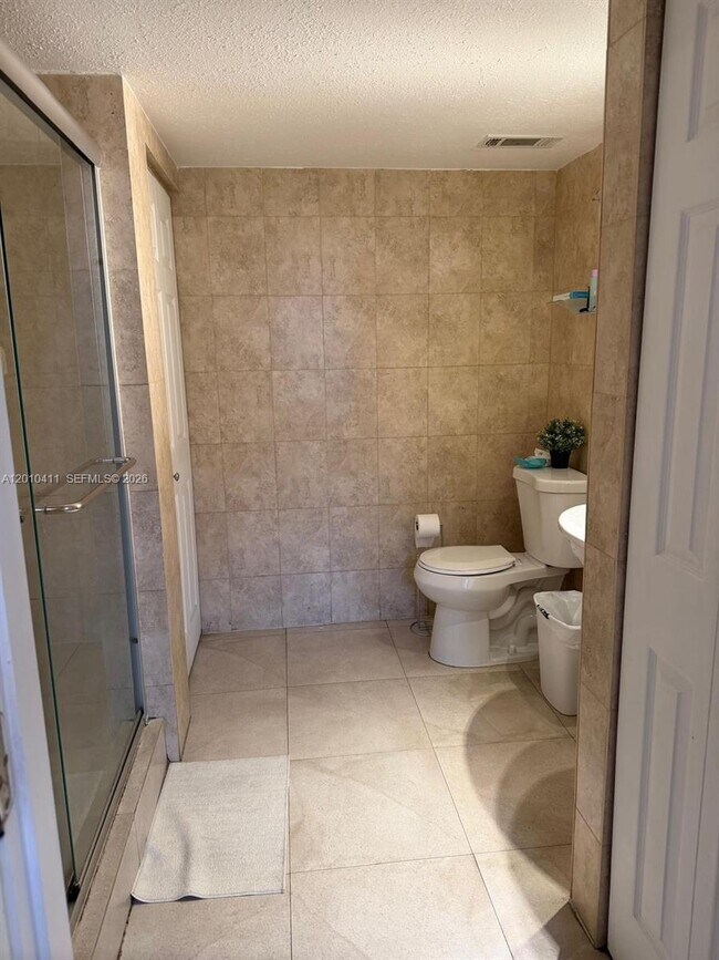 Building Photo - 4629 NW 97th Ct