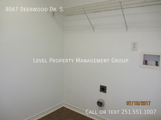 Building Photo - 8067 Deerwood Dr
