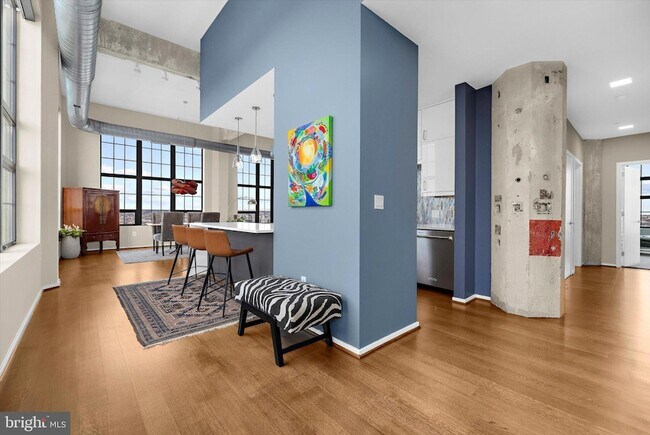Building Photo - 1200 Steuart St