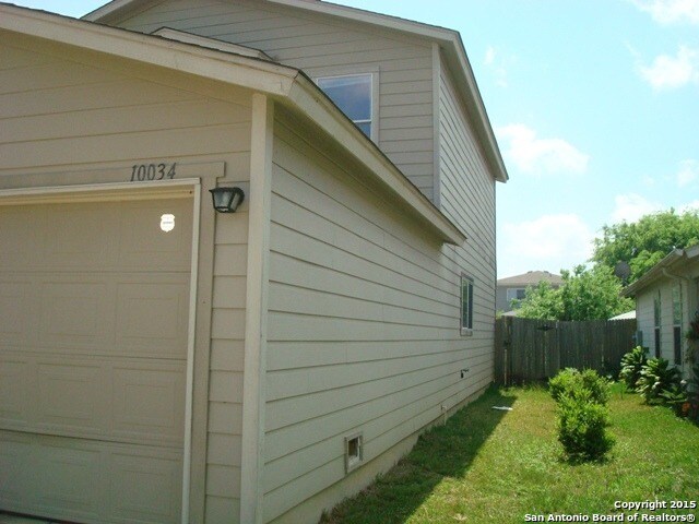 Building Photo - 10034 Southern Sun