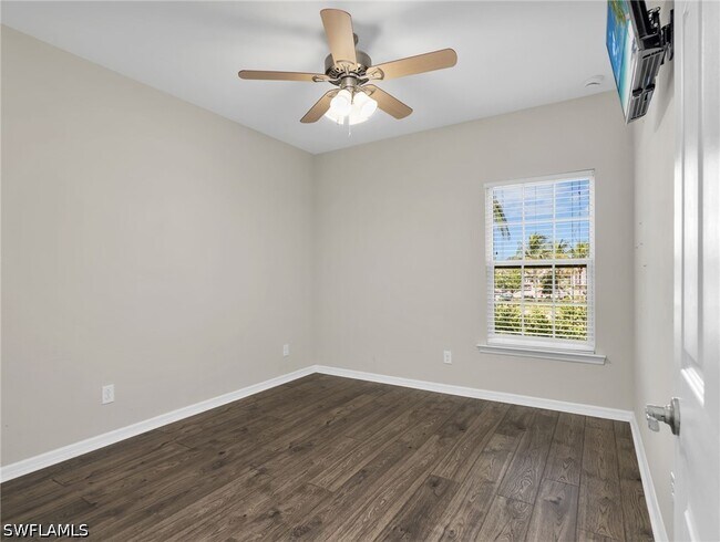 Building Photo - 8540 Violeta St