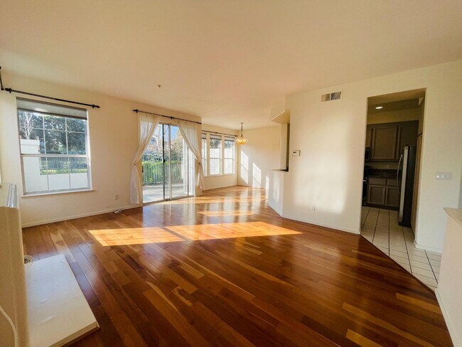 Building Photo - 596 Shoal Cir