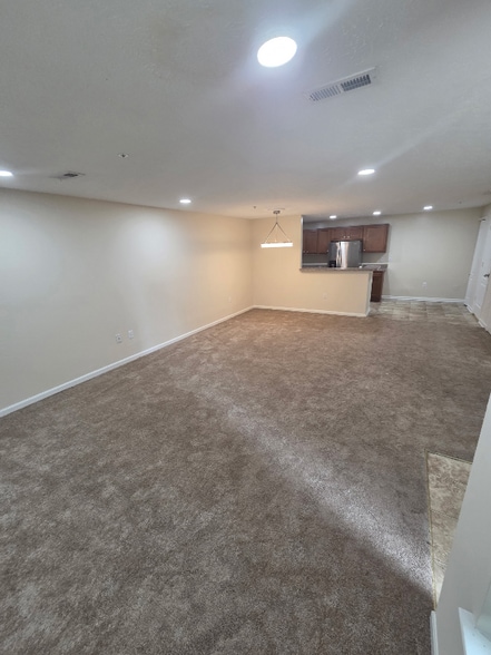 Building Photo - 4604 Deepwood Ct