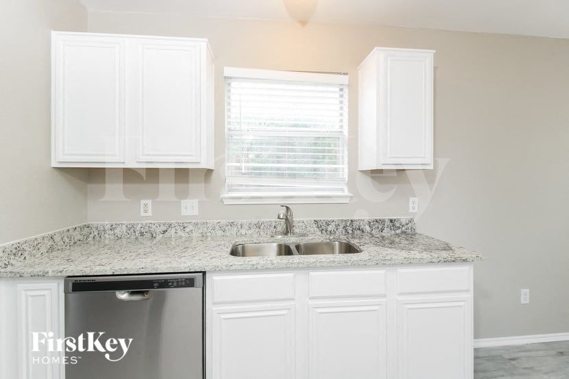 Building Photo - 6413 Riverwater Trail