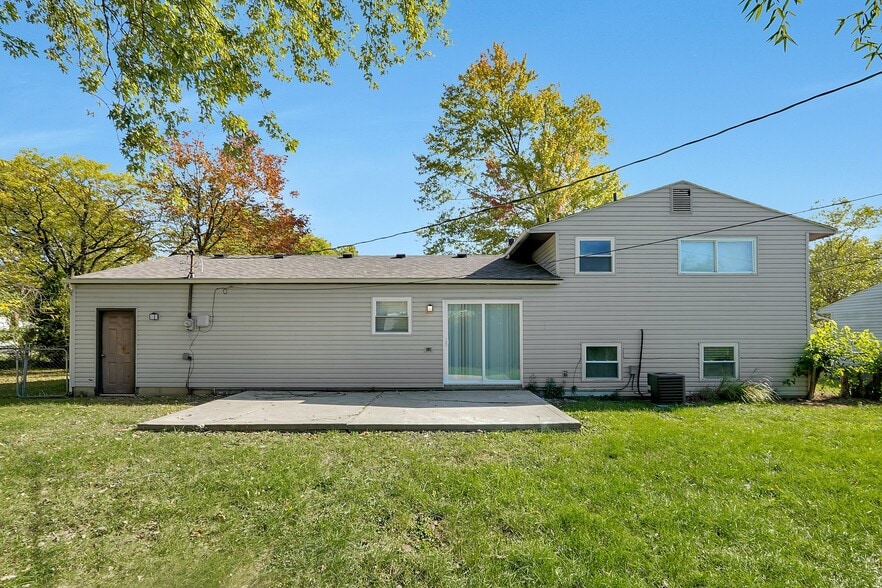 Patio - 191 Murnane St