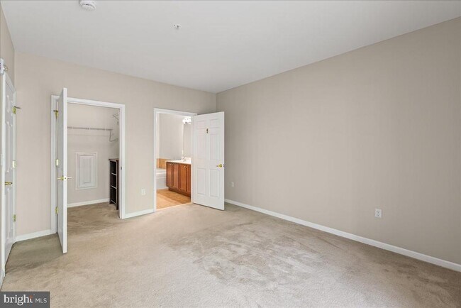 Building Photo - 224 Breeders Cup Dr