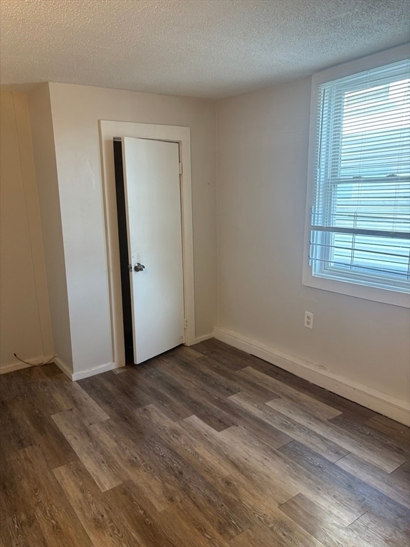 Building Photo - 108 S Common St