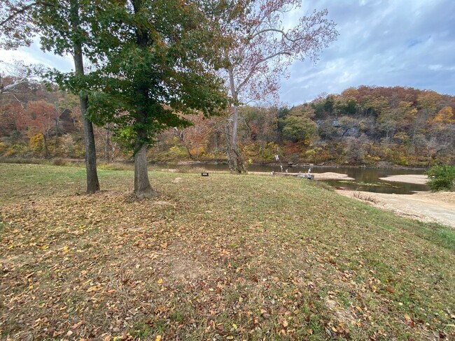 Building Photo - 22474-224D2 Restful Ln