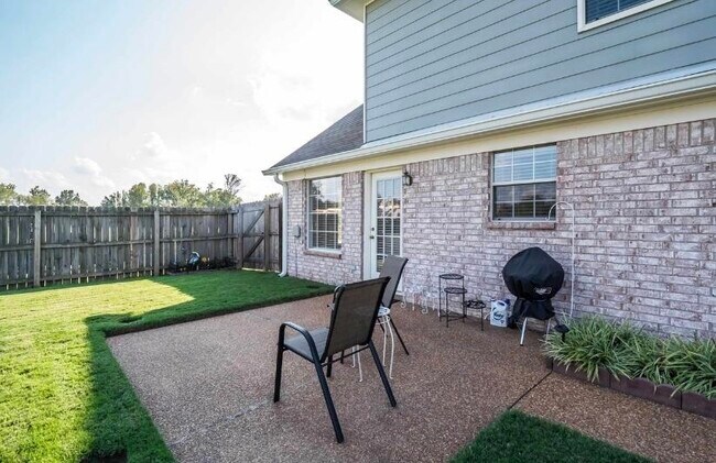 Building Photo - 5068 Welbourne Cove