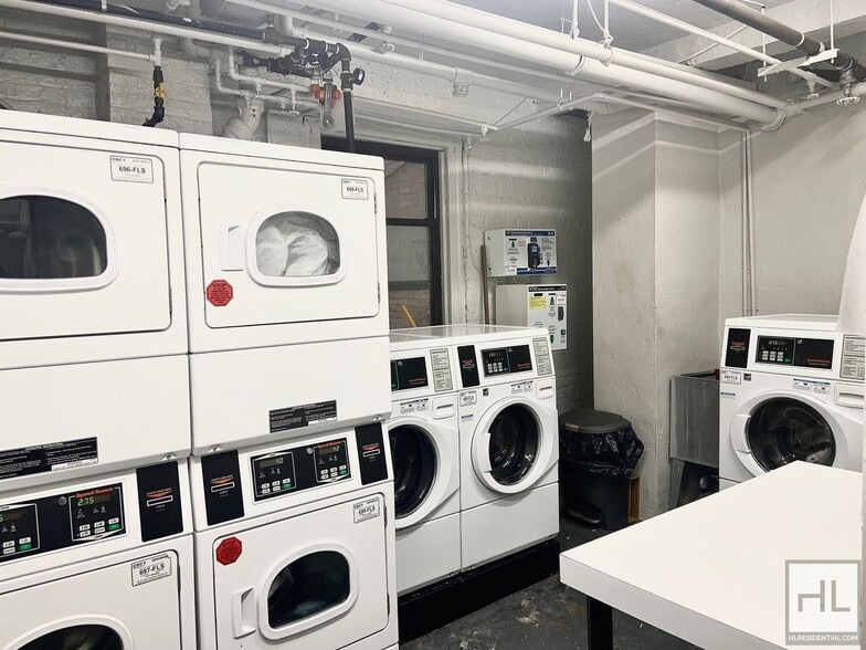 Building Photo - EAST 37 STREET