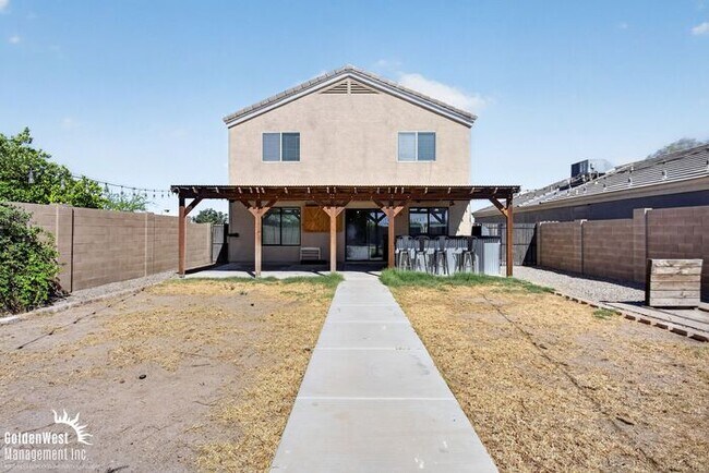 Building Photo - Beautiful 5Bdm 3Ba Home with Loft in the Heart Florence, AZ!