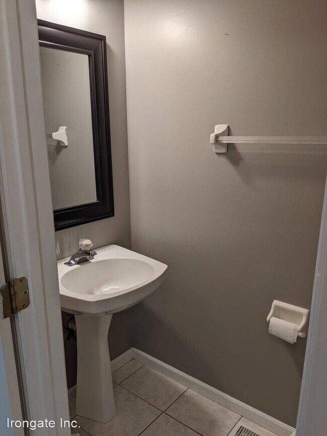 Building Photo - 4 br, 3.5 bath House - 6227 Autumn Meadows Dr