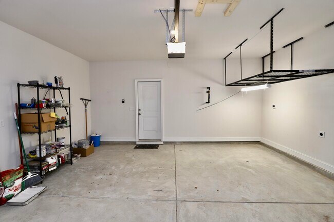 Building Photo - 870 Curlew Cir