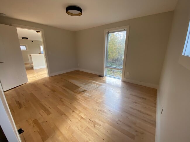 Building Photo - 81 Havermans Ave