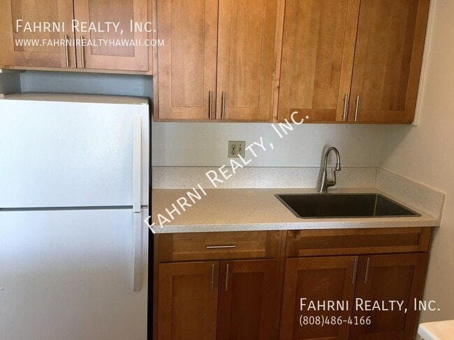 Building Photo - 98-1038 Moanalua 1404-