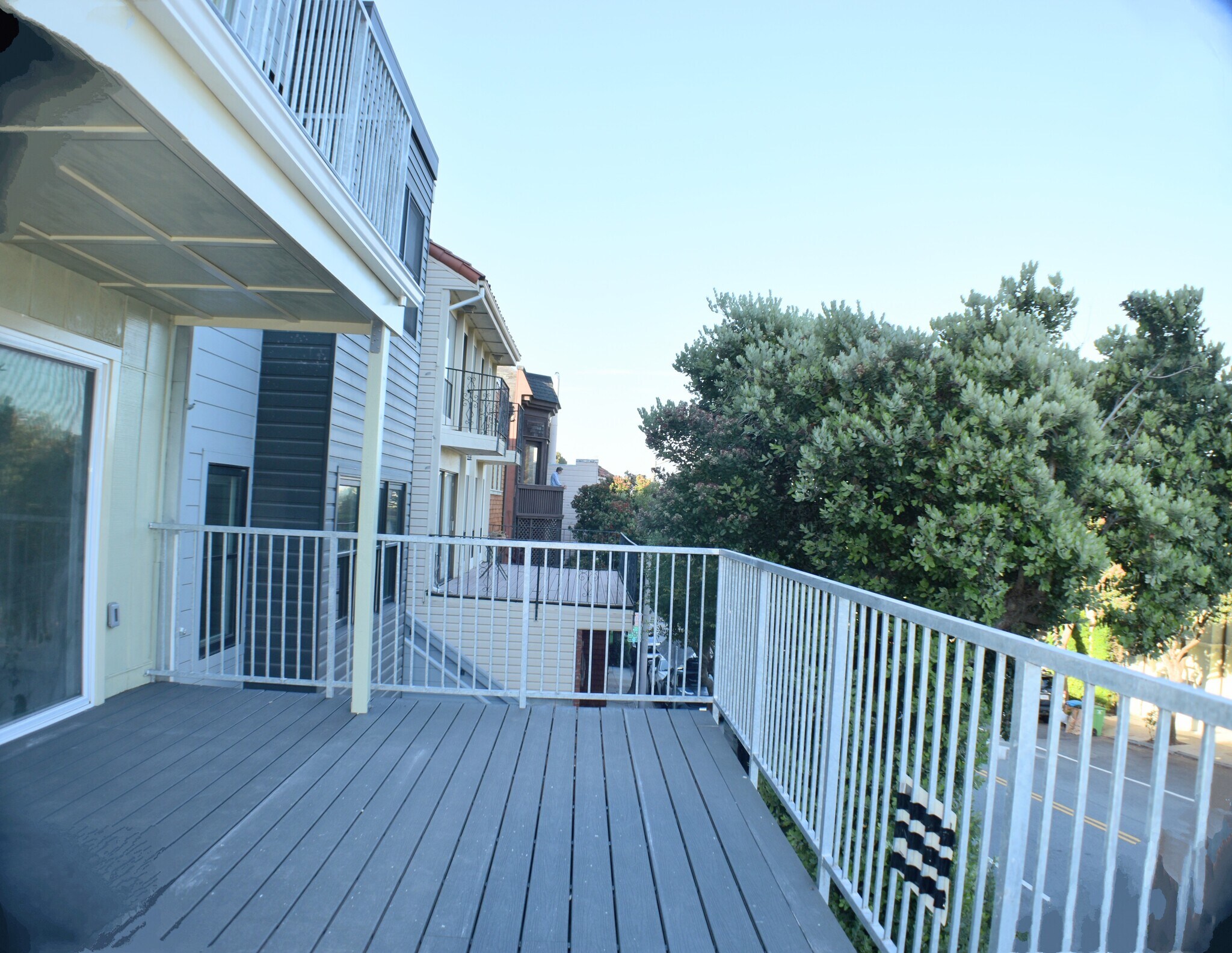 Building Photo - 286 Roosevelt Way