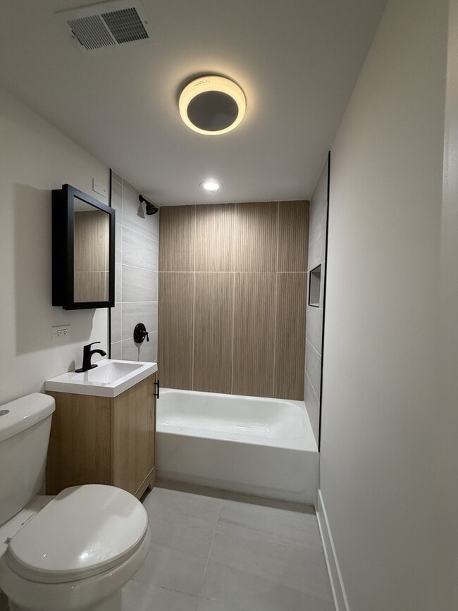 Building Photo - 2345 W 23rd Pl