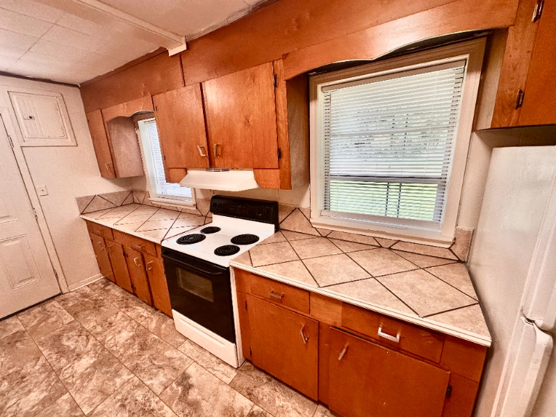 Building Photo - 3925 Camilla Dr