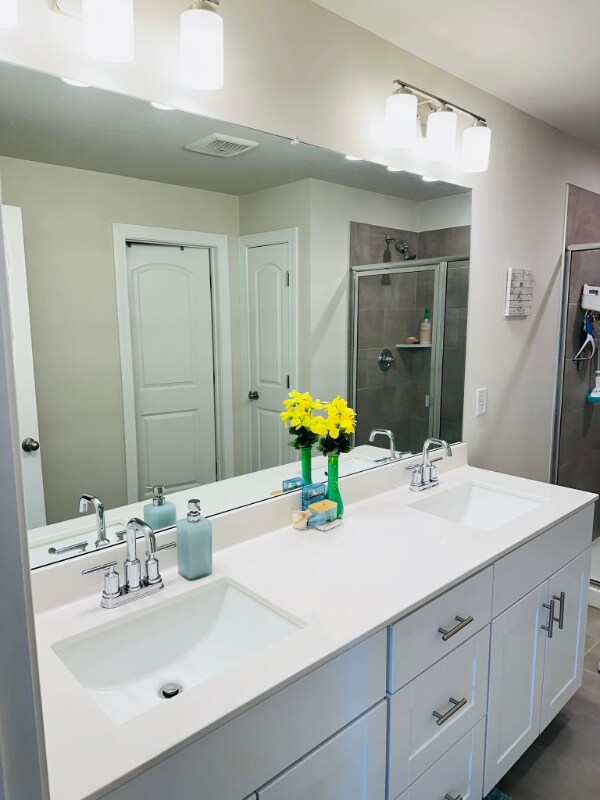 Building Photo - 276 Netherlands Blvd