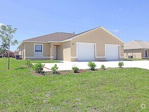 Building Photo - Cape Coral 826