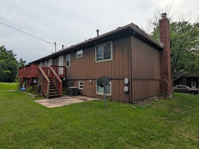 Building Photo - 9106 W 78th St