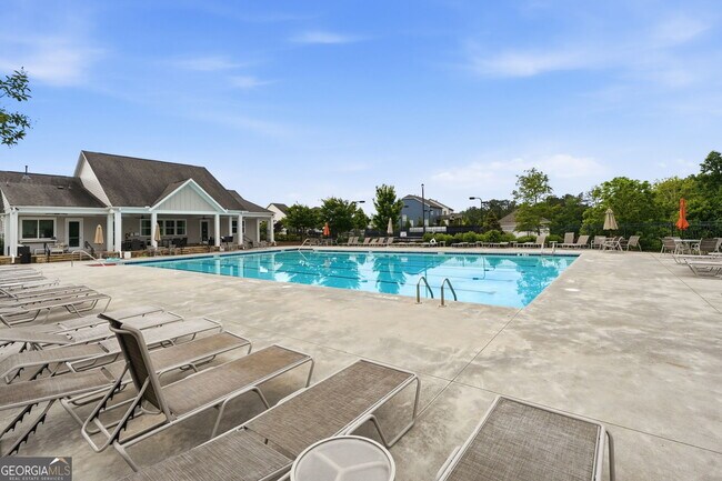 Building Photo - 732 Bridgeview Dr