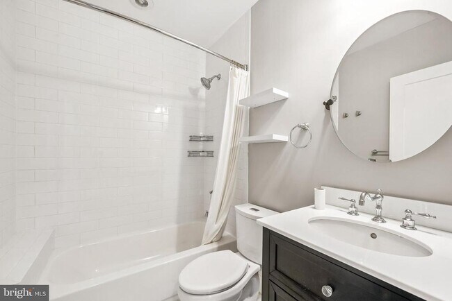 Building Photo - 1514 8th St NW