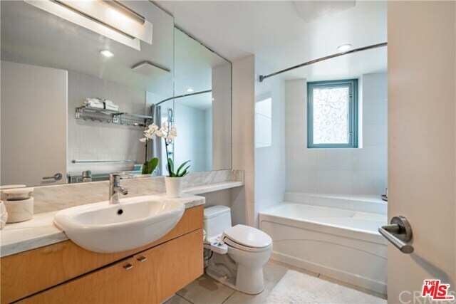 Building Photo - 1441 Ninth Ave