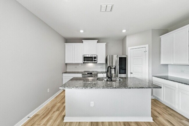 Building Photo - 4 Bedroom Corner Lot Rental with Spacious ...