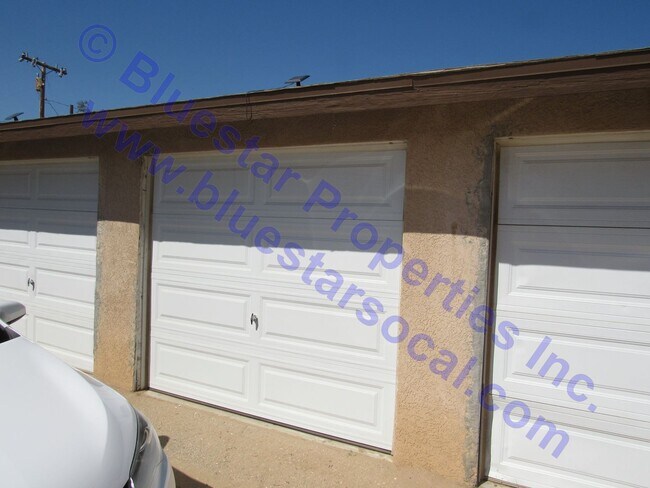 Building Photo - 12652K
