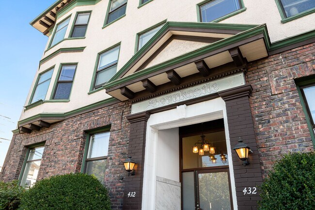 Building Photo - Bernkastle