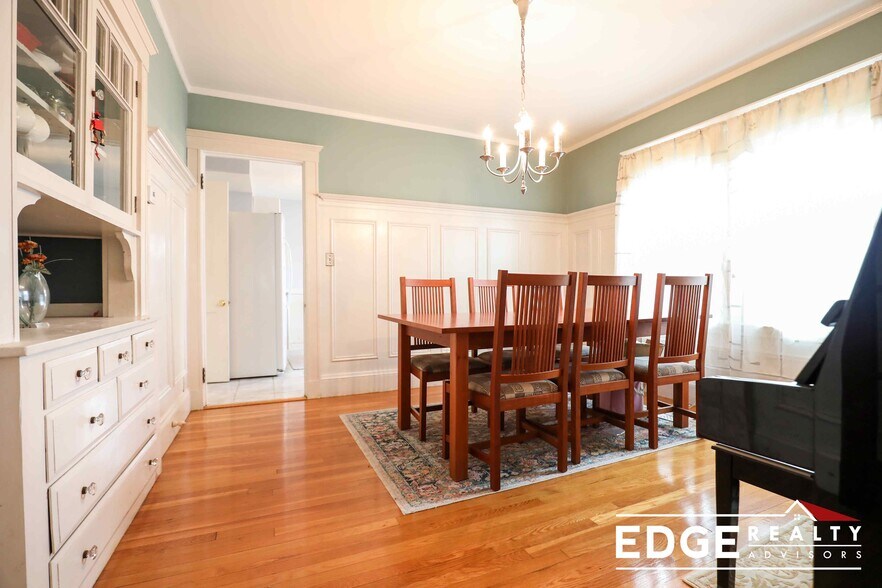 Building Photo - 33 Benjamin Rd