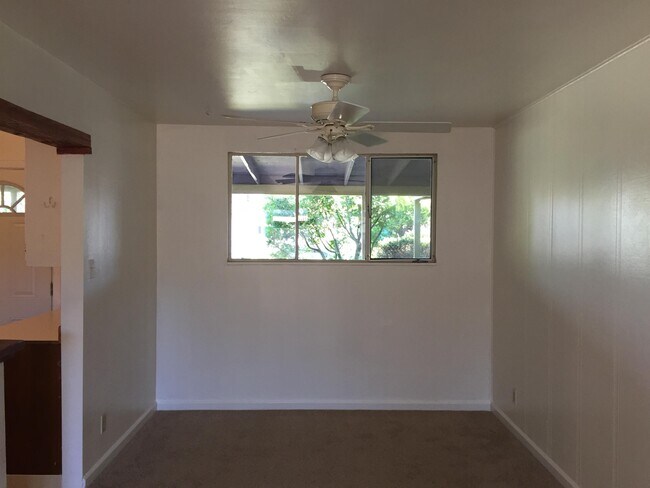 Building Photo - 916 Fair Ave