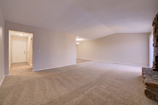 Building Photo - 8041-8041 S 79th E Ave