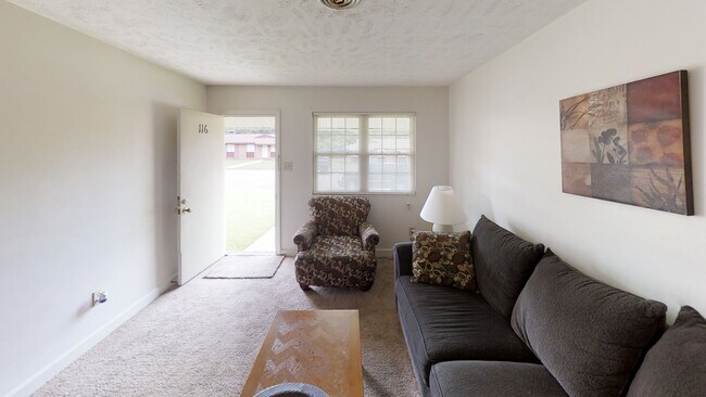 Building Photo - 245 Crabapple Cir