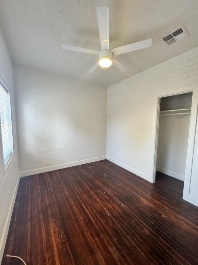 Building Photo - Charming Historic "Shot Gun Style" 2 bedroom Duplex