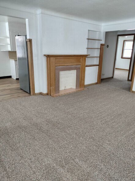 Building Photo - 8306 Essen Ave