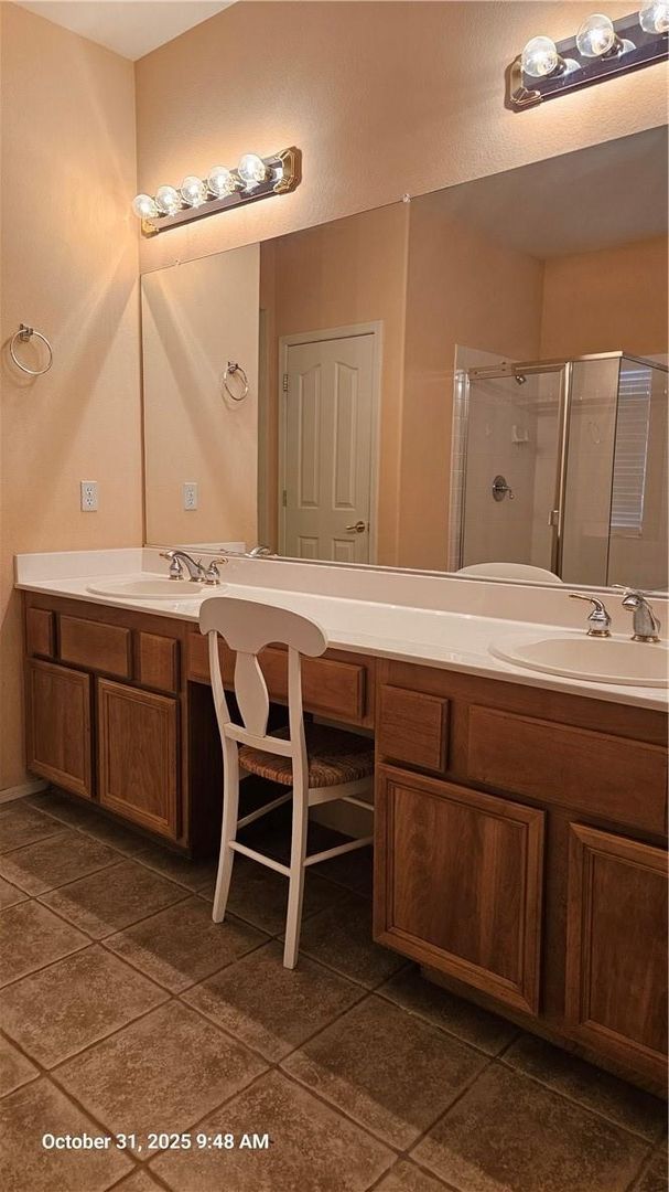 Building Photo - SOUTHERN HIGHLANDS SINGLE STORY 3 CAR GARAGE HOME