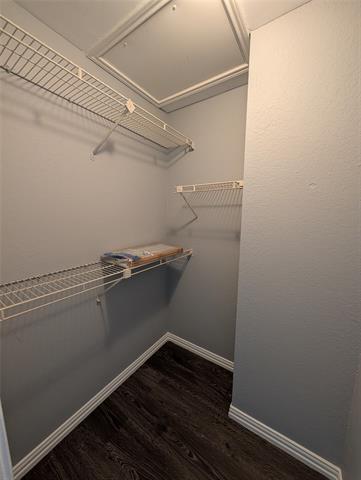 Building Photo - 12660 Hillcrest Rd