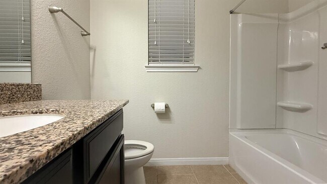 Building Photo - 24707 Royal Pike Dr
