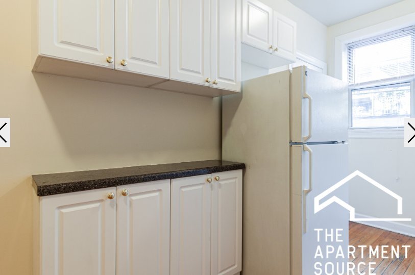 Building Photo - 556 W Aldine Ave