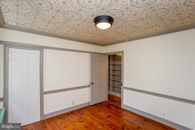 Building Photo - 3115 Gallows Hill Rd