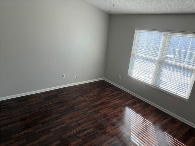 Building Photo - 6650 121st Ave N