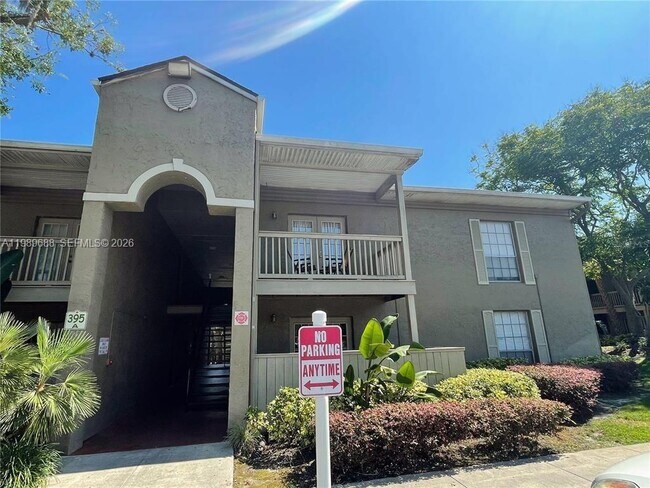 Building Photo - 395 Wymore Rd