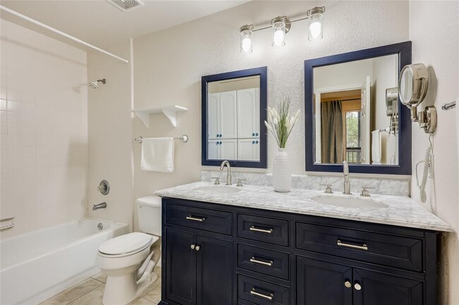 Building Photo - 169 Comanche Dr