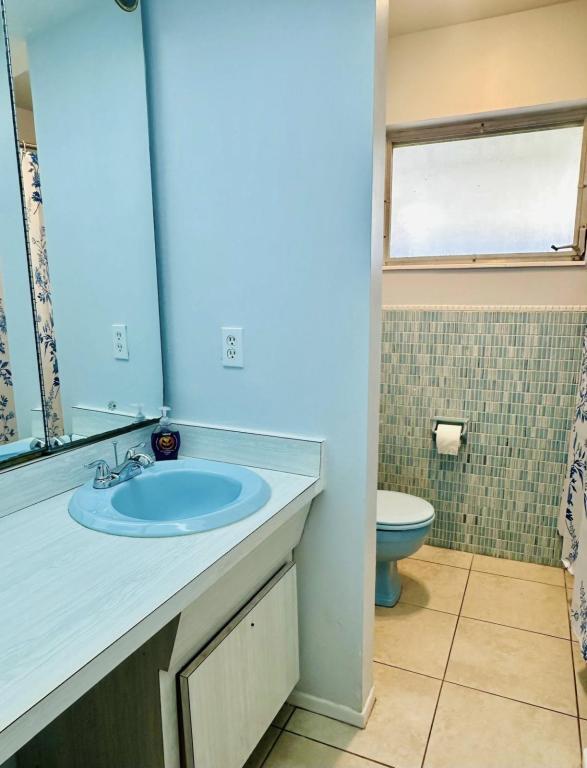 Building Photo - 780 Osage Ave